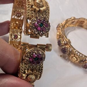 Gold and Purple Filigree Gemstone Bracelet